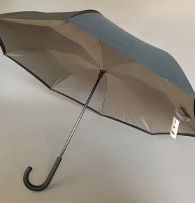 Parapluie gris, taupe